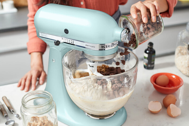 KitchenAid 4,8 L 5KSM175 Artisan Küchenmaschine Breadlover mit Messerschmidt Getreidemühlenvorsatz + Brotbackschüssel